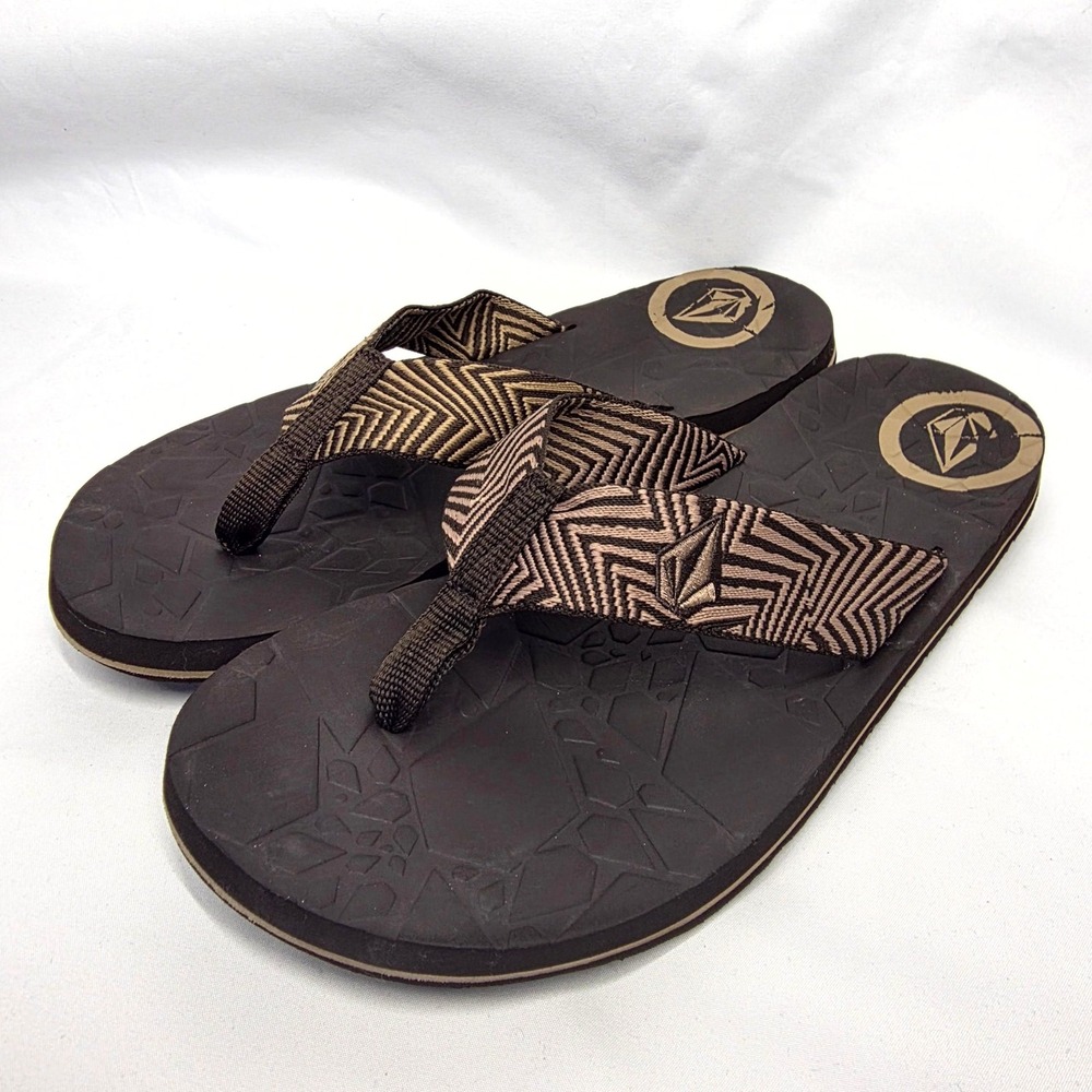 Volcom Recliner Flip Flops Men 10 Brown Tan Geometric Chevron Sandals Beach Surf